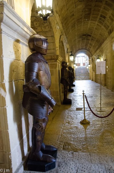 hopital des chevaliers.jpg